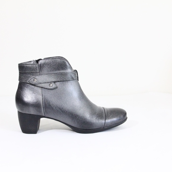 Softwalk Ivanhoe Bootie sz 7.5 Women Cap Toe Boots Leather Comfort Shoe - Picture 1 of 10